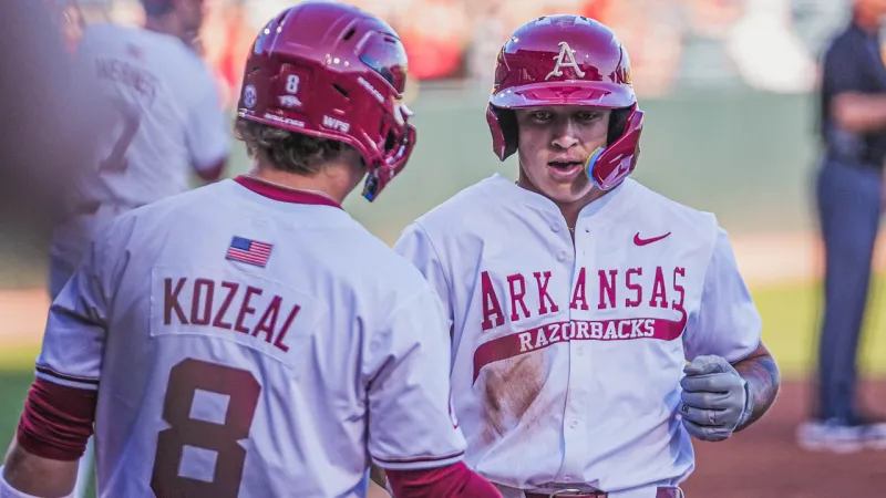 Mets grab Arkansas slugger Kuhio Aloy in 11th round of MLB draft