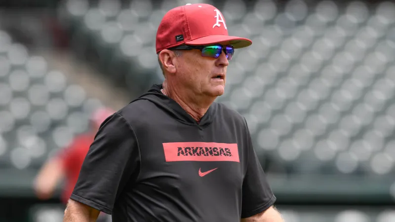 Razorbacks signee Maginnis hears his name called by Boston Red Sox