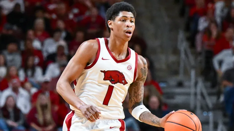 Razorbacks' Calipari can't stop bragging on Meleek Thomas