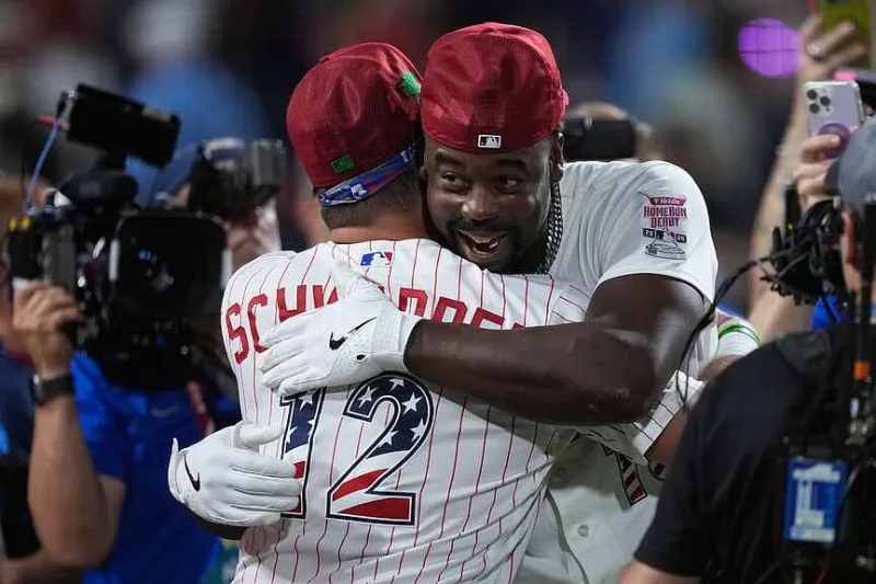Jordan Walker spoils Philly's Kyle Schwarber party, rallies to win Home Run Derby