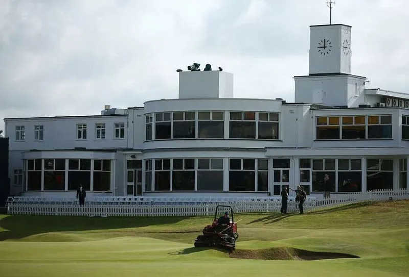 Former grocery delivery man Joe Dean earns the final spot in British Open