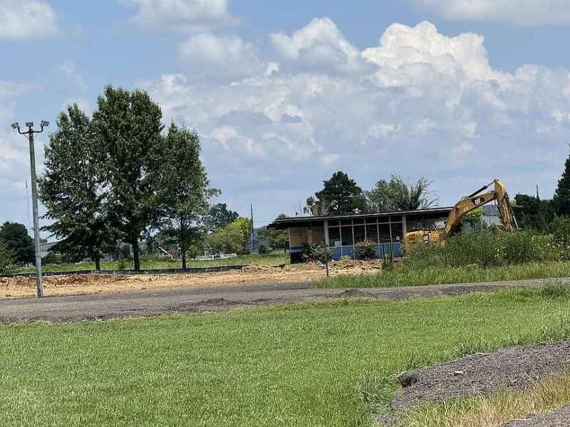 Sebastian County Parks and Golf director says Ben Geren tennis courts could be ready by fall