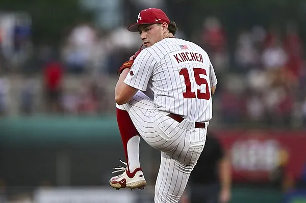 Arkansas baseball notebook: Jackson Kircher showing command of pitches on Cape Cod