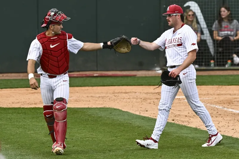 Reports: Arkansas baseball's Ryder Helfrick, Colin Fisher sign MLB contracts following draft