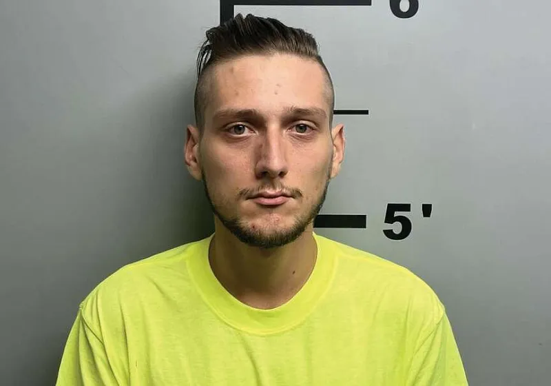 Barling man who pleaded guilty in check-cashing scheme back in Benton County Jail again