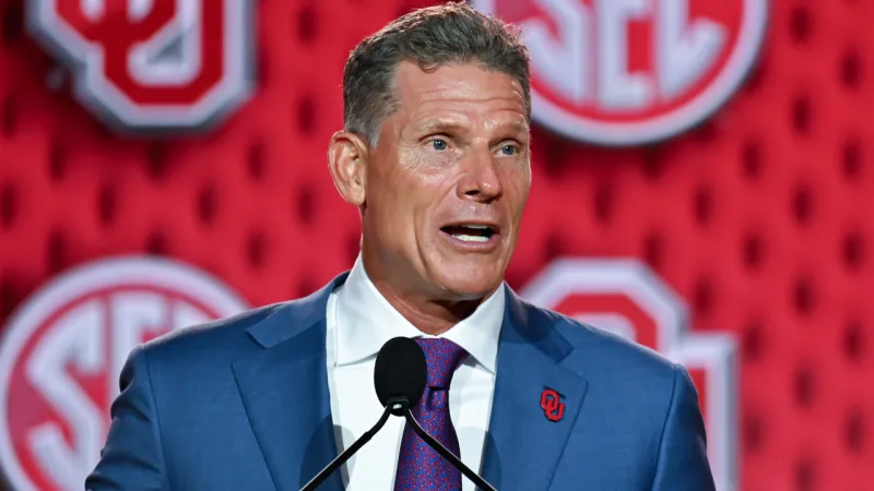 Oklahoma coach Brent Venables on improving from last season