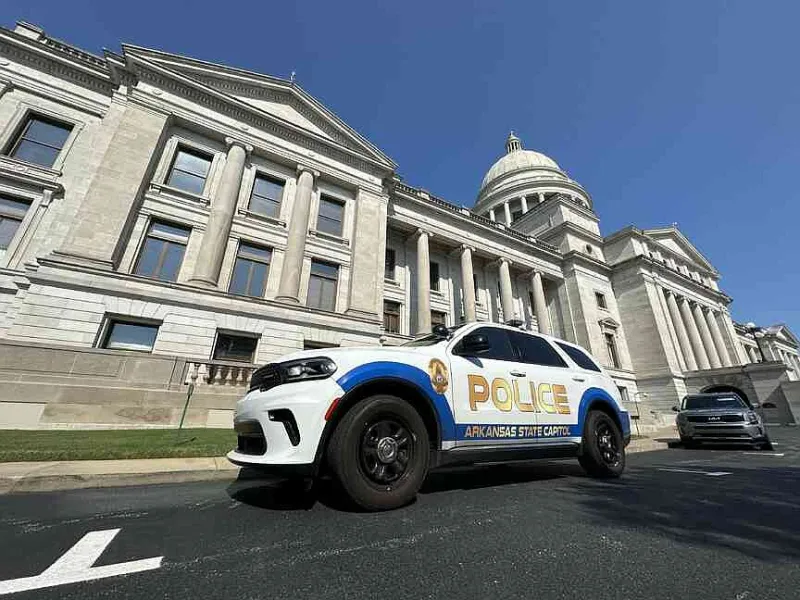 Arkansas Capitol Police officer resigns after arrest on DWI charge on I-30 in Little Rock