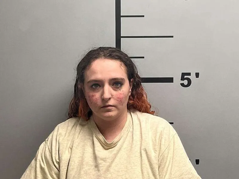 Conway woman gets 20-year prison sentence for conspiracy to rape a child in Benton County