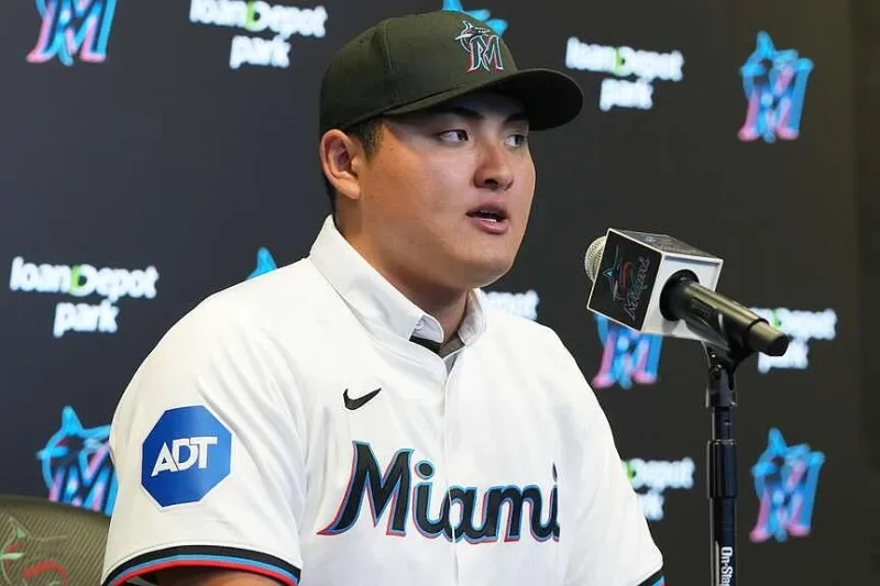 Japanese slugger prepared to give Marlins' bats a boost