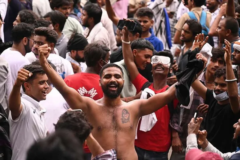 Indian movement ends protests