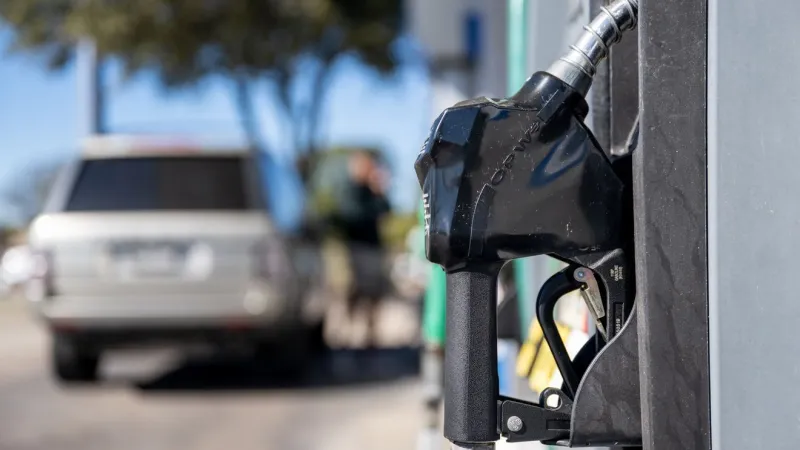 Gasoline prices in Little Rock averages $3.76 a gallon after 16-cent jump