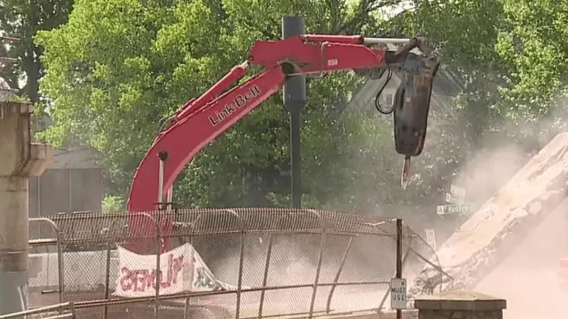 West Markham pedestrian bridge demolished, bridge crash suspect arrested