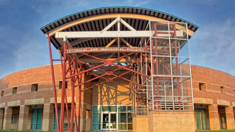 USA Today ranks University of Arkansas Hope-Texarkana among top trade schools in the U.S.
