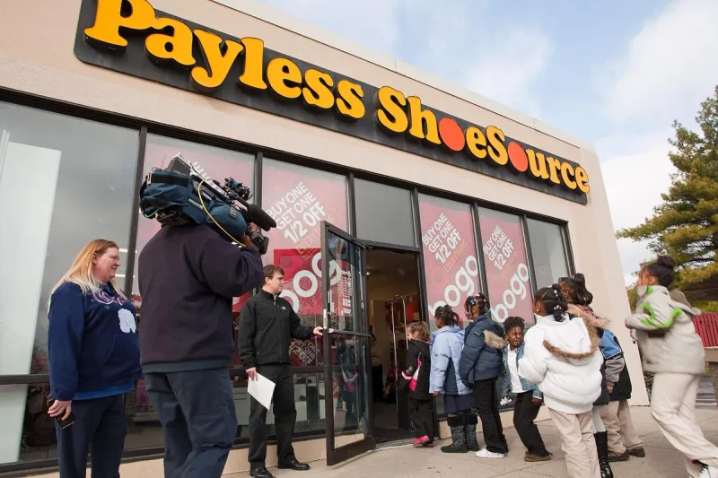 Every El Paso Kid Remembered These Back-to-School Stores