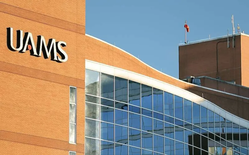 UAMS will purchase Proton Center of Arkansas, avoids facility's anticipated shutdown