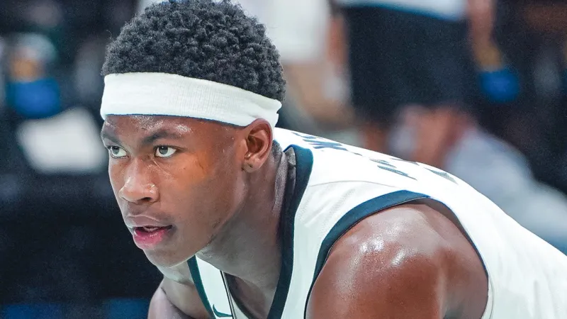 Razorback defense dominates in Bahamas exhibition opener win