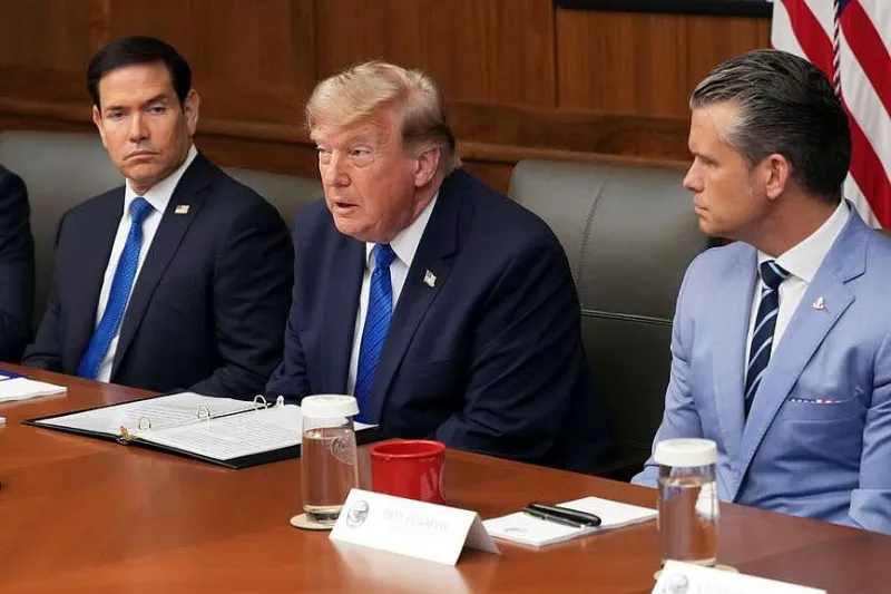 Trump holds talks at Camp David