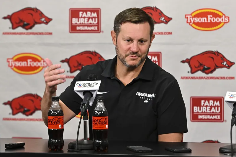 Arkansas football coach Ryan Silverfield prepping Razorbacks to 'strain' in preseason camp