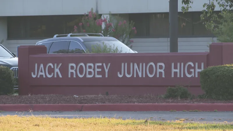 Pine Bluff schools open with new interim superintendent, focus on literacy