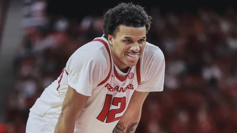 Special waiver lets Ewin sign with Oregon for bonus season