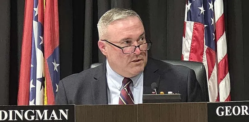 Fort Smith Board of Directors votes 4-3 to hire Acting City Administrator Jeff Dingman for top job