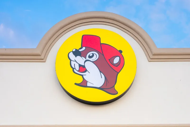 Buc-ee's Files Suit - Says Small Store Logo Violates Copyright