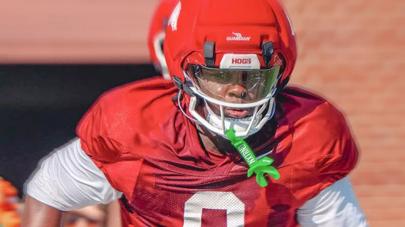 Razorbacks' CJ Brown, Hunter Osbone after first day of fall practice