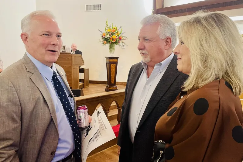 Annual El Dorado luncheon celebrates retired pastors