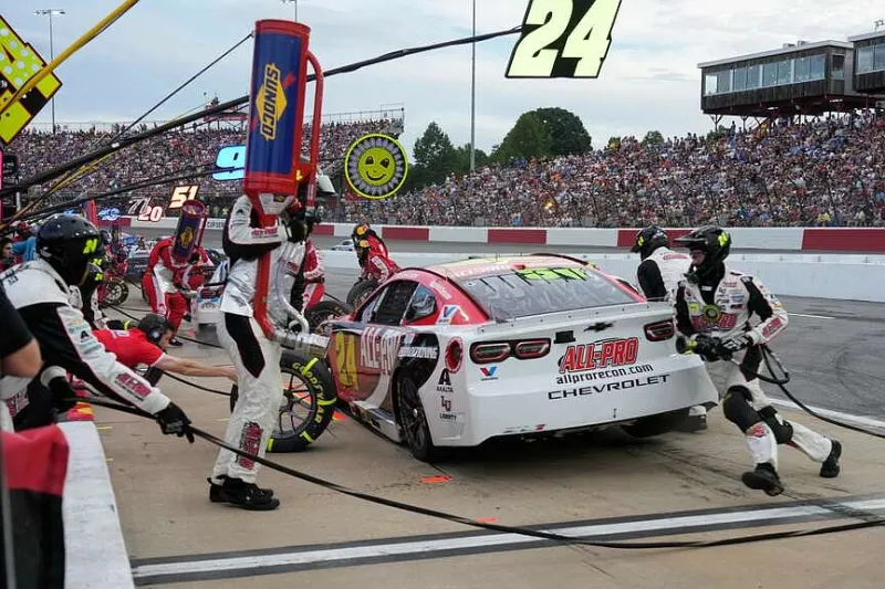 Byron has designs on a repeat victory in Iowa