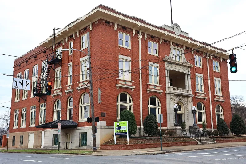 Junior League of Little Rock sells historic building