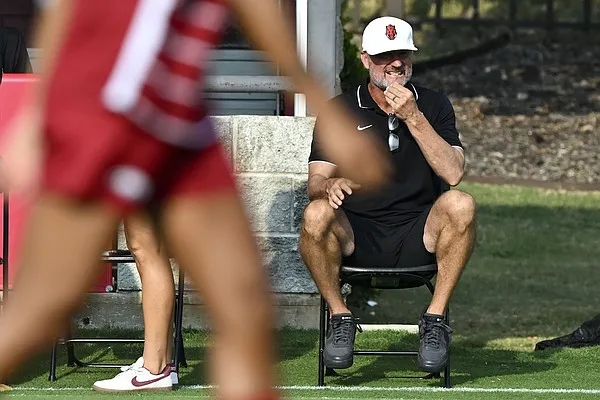 Colby Hale, Bella Field, Kennedy Ball press conference: Previewing Arkansas soccer's regular season