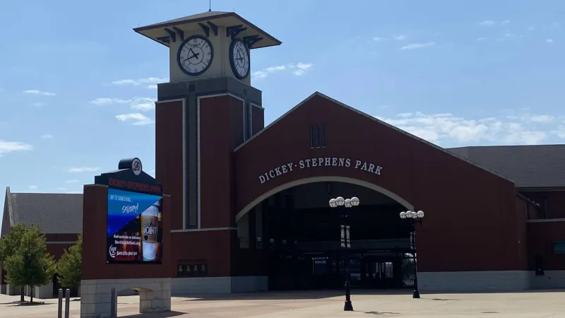 NLR City Council approves new 20-year Dickey-Stephens lease for Arkansas Travelers
