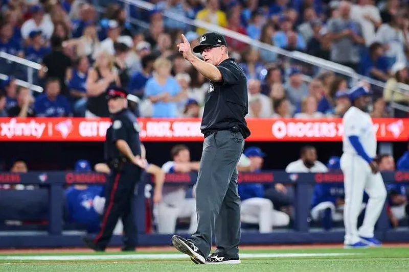 'Weird, very weird situation' results in bizarre run for Sox