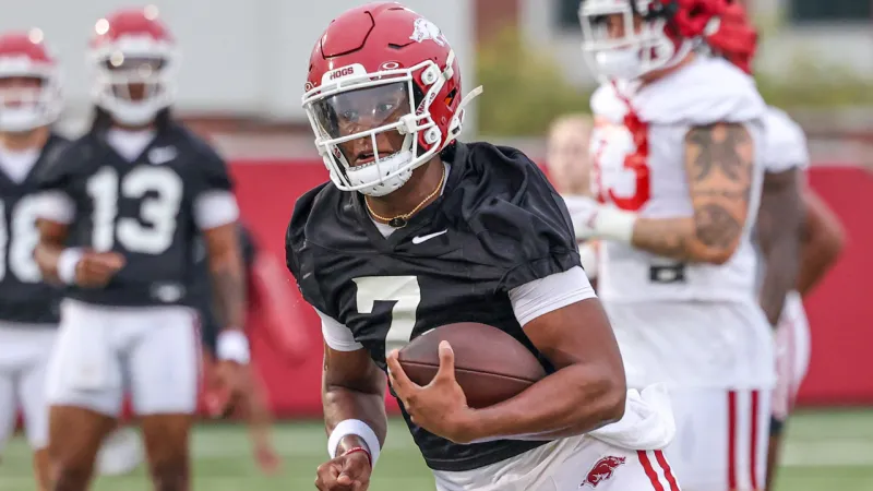 Democrat-Gazette's Tom Murphy on which quarterback ahead in camp