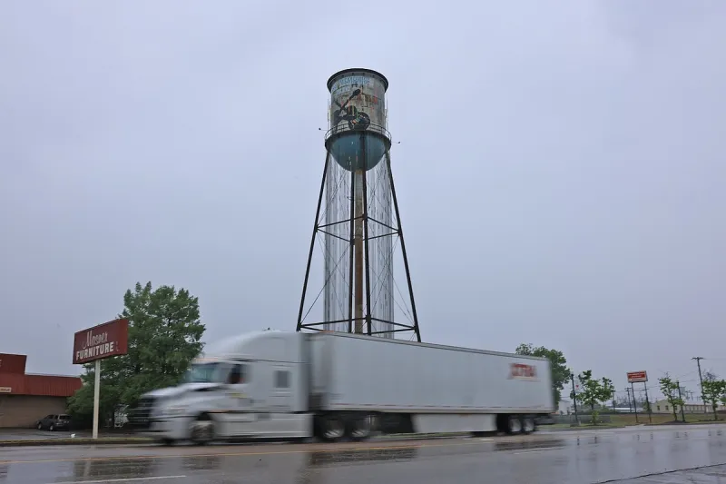 Arkansas officials tout West Memphis 'super project' site for proposed Daimler Truck factory