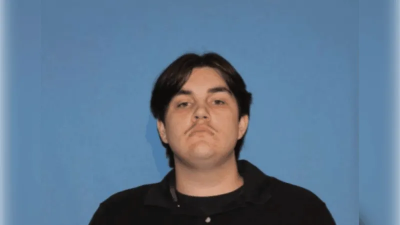 Cabot man arrested Friday on 100 felony Internet crimes against children charges