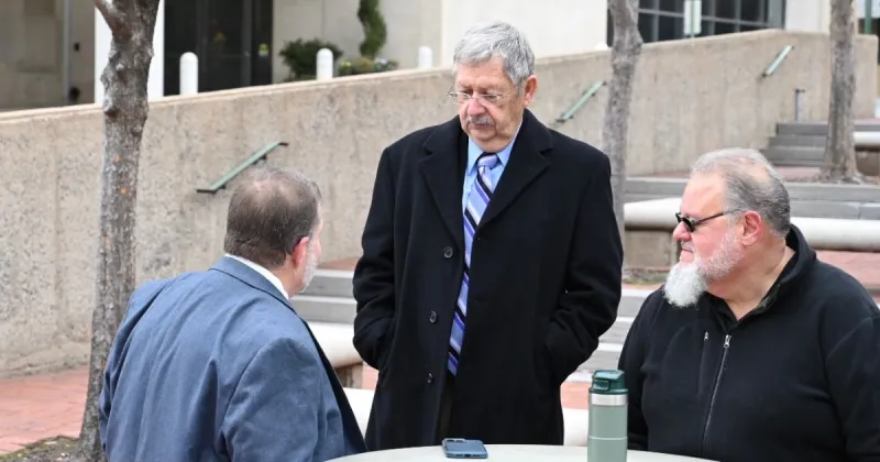 Hearing to determine who runs the Corrections Department, an independent board or the governor