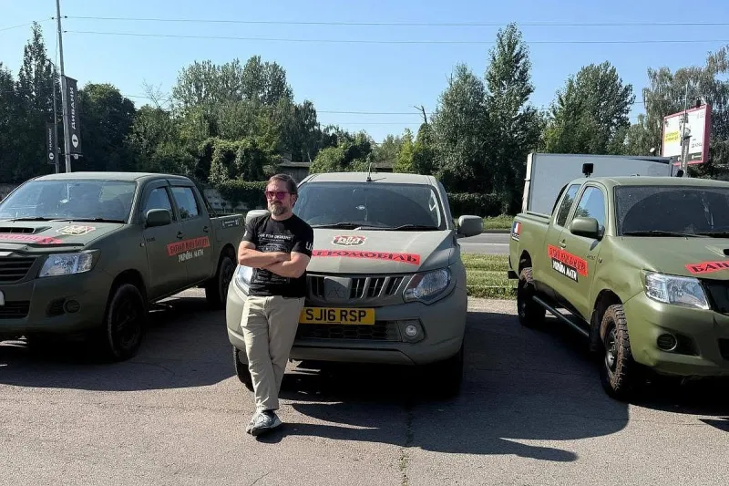 Arkansas veterans deliver truck to Ukraine for war effort