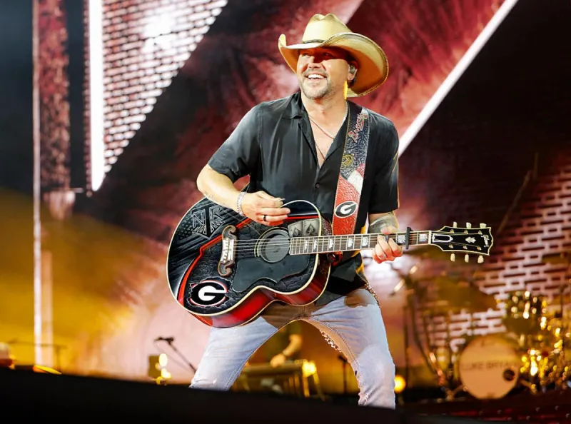 How to Win Free Jason Aldean Tour Tickets on the Kicker App