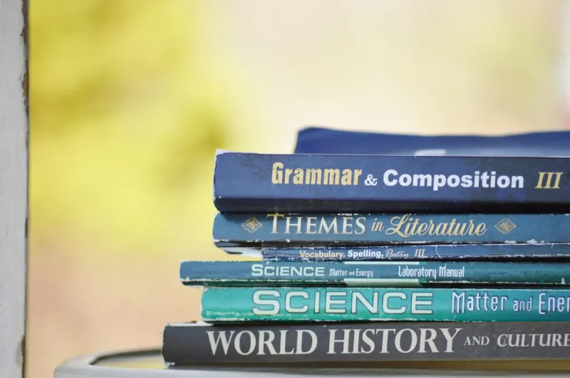 Texas Allocates $2M in Grants to Lower College Textbook Costs Across State Campuses