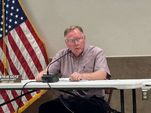 Sebastian County Quorum Court approves change to road debris ordinance