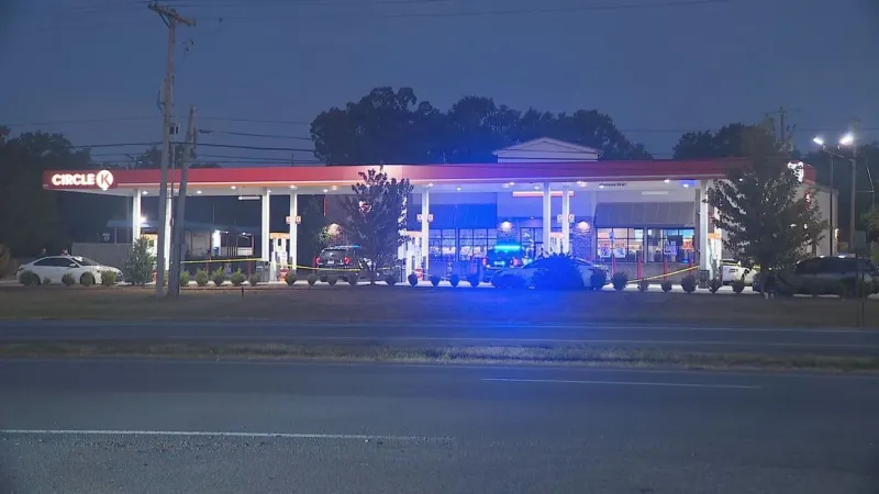 LRPD investigating early morning shooting on University