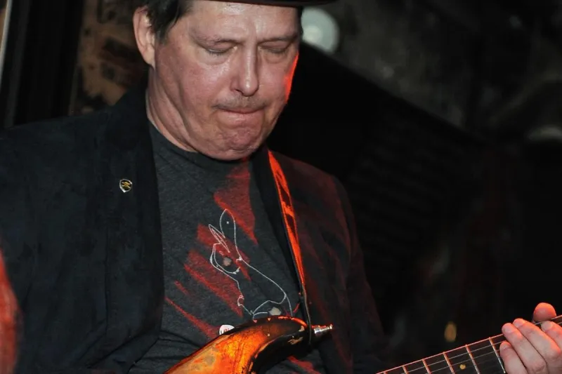 Richard Lloyd of Television Battling Bile Duct Cancer