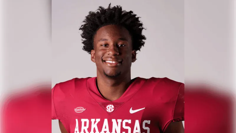 Arkansas Razorbacks name KJ Jackson starting quarterback for 2026