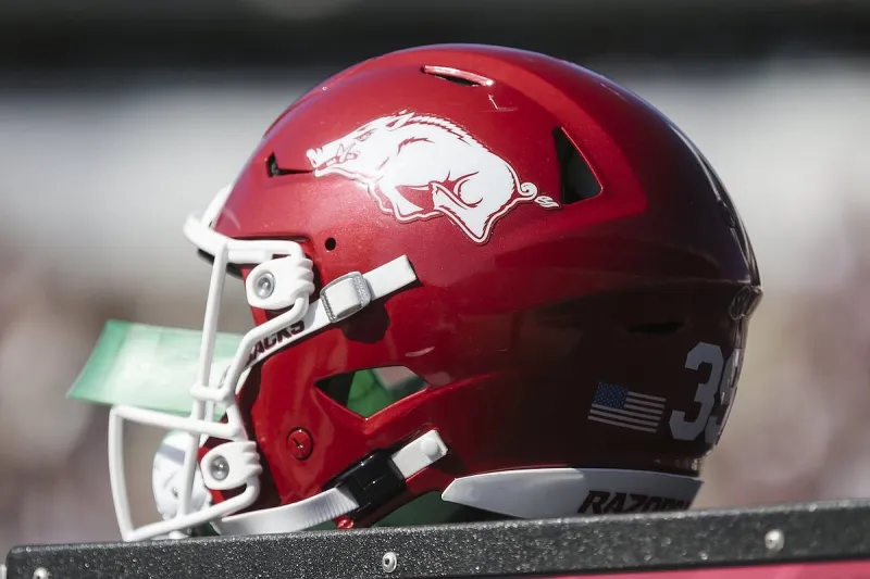 4-star OL Odaefe Oruru flips commitment from Arkansas to Oklahoma State