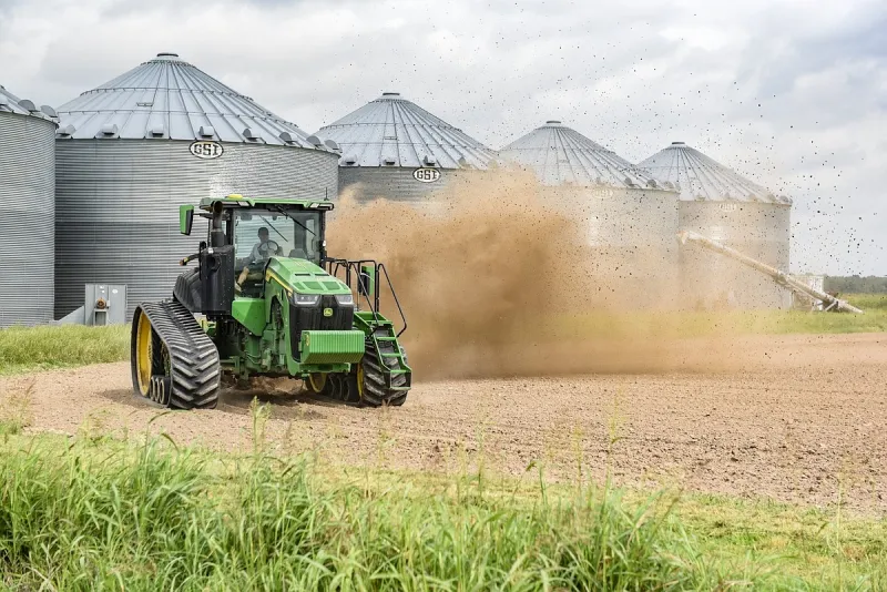 Arkansas rice production, market hurdles addressed at meeting