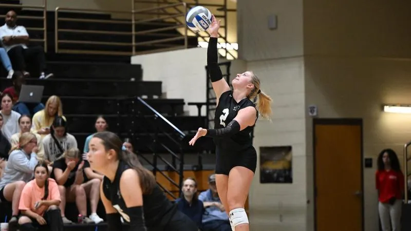 Wiedower, Haines Lead Lady Bisons to Dominant Sweep in Season Opener