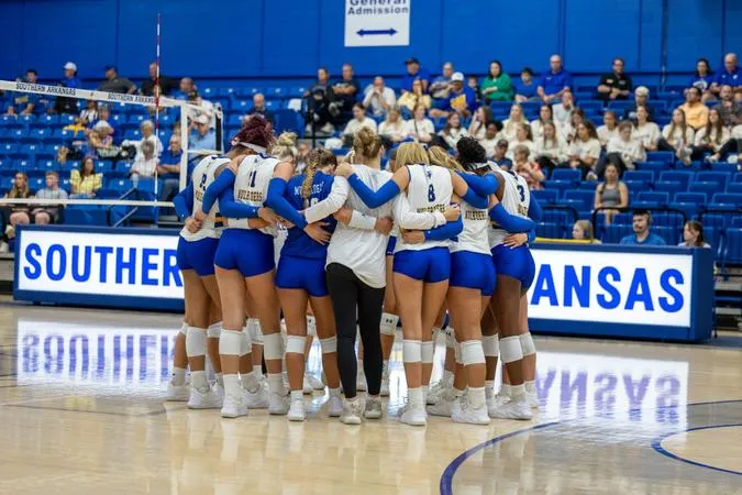 Muleriders Kick Off Season With Hard-Fought Match Against No. 12 Bronchos
