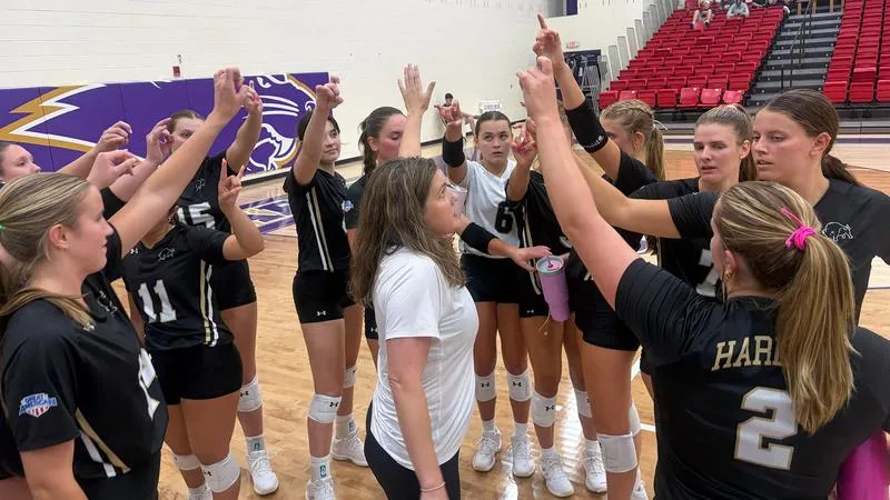 Harding Volleyball Moves to 4-0 After Defeating Northwest Missouri in Four Sets