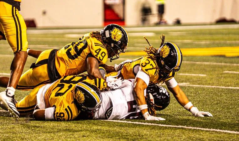 #UAPBFOOTBALL: GOLDEN LIONS ROAR PAST MOREHOUSE 35-15 IN NATURAL STATE FOOTBALL KICKOFF CLASSIC